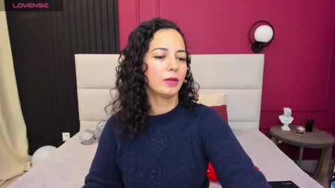 Linda online show from October 2025 01:37:02 AM