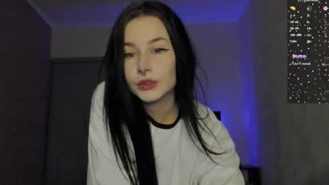 Lina online show from June 2026 04:37:01 AM