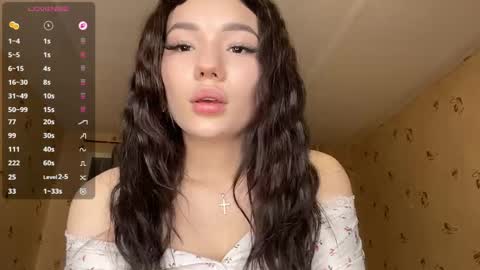 Lira online show from April 2026 05:23:01 PM