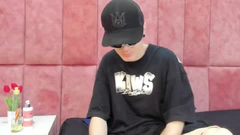 Snapshot of lio_____ chatting on March 2026 04:25:02 AM Lio online show from March 2026 04:25:02 AM