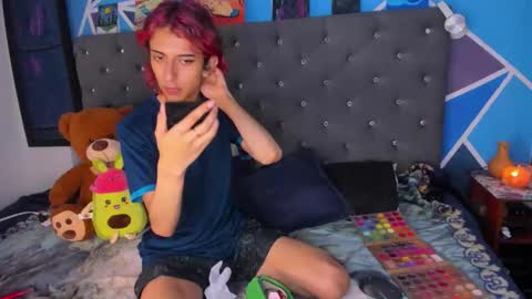 Lio online show from November 2025 10:40:01 PM