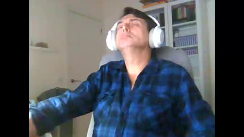 Snapshot of liongr69 chatting on November 2025 07:41:02 AM liongr69 online show from November 2025 07:41:02 AM