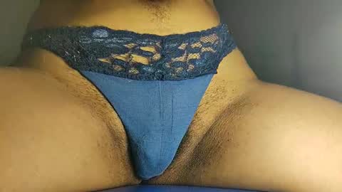 Snapshot of lipnotize chatting on November 2025 03:12:02 PM Lipnotize by Avesso online show from November 2025 03:12:02 PM