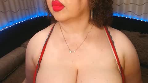 Snapshot of lipsaddiction chatting on May 2026 10:00:02 PM LIpsAddiction online show from May 2026 10:00:02 PM