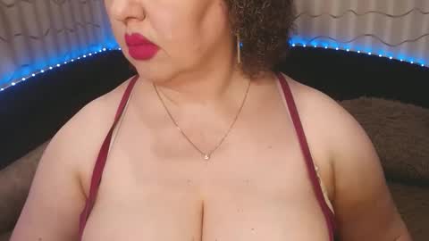 Snapshot of lipsaddiction chatting on June 2026 01:46:01 PM LIpsAddiction online show from June 2026 01:46:01 PM