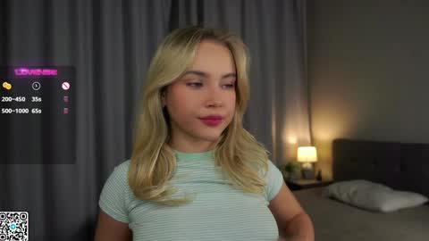 Amelia online show from January 2025 01:11:01 AM