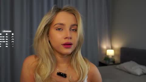 Amelia online show from March 2025 01:11:01 AM