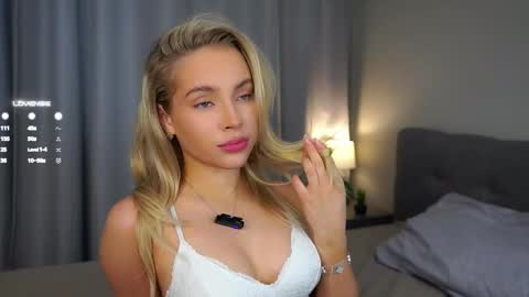 Amelia online show from March 2025 01:14:02 AM