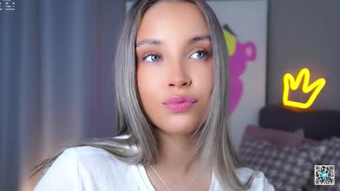 Amelia online show from October 2025 12:09:01 AM