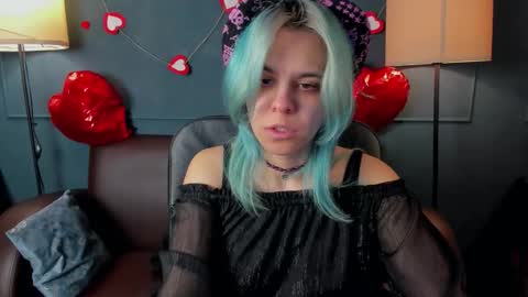 Snapshot of lirabelles chatting on February 2026 03:02:01 AM hello Ill be waiting for you during these hours tue 10am-5pm wed 3am-5pm thu 3am-5pm fri 3am-10am sat 10am-5pm sun 3am-1GMT online show from February 2026 03:02:01 AM