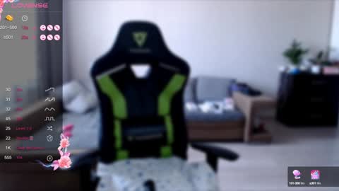 Snapshot of lisa_______ chatting on February 2025 08:00:02 AM Lisa Harris online show from February 2025 08:00:02 AM