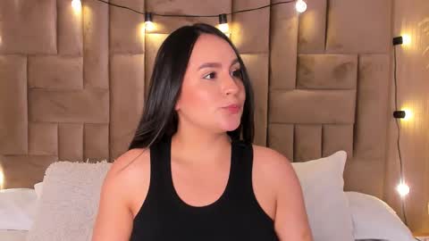 Snapshot of lisa_baker1 chatting on March 2025 04:02:02 AM Lisa Baker online show from March 2025 04:02:02 AM