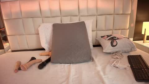 Snapshot of lisa_casper chatting on February 2025 06:28:01 PM Lisa online show from February 2025 06:28:01 PM