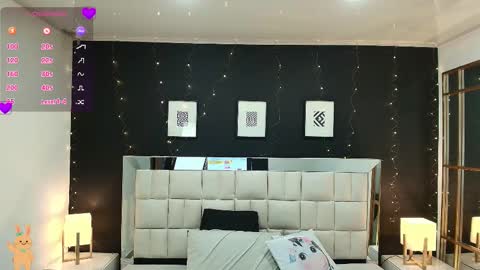 Snapshot of lisa_casper chatting on October 2025 01:22:01 PM Lisa online show from October 2025 01:22:01 PM