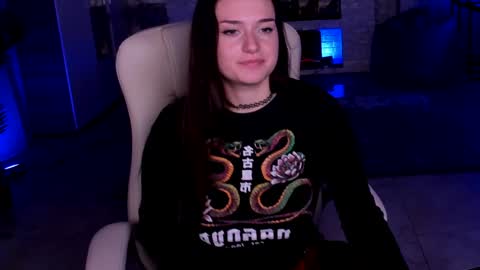 lisa_elfy online show from January 2025 04:08:02 PM