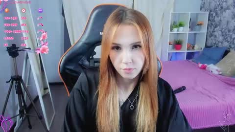 Snapshot of lisa_mano chatting on April 2026 12:33:01 PM Lisa mano online show from April 2026 12:33:01 PM