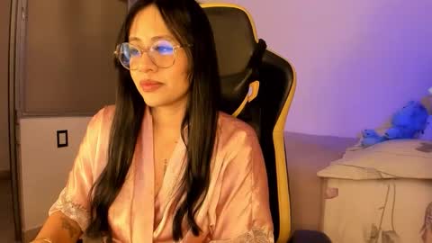 Lisa Thompson online show from December 2025 01:24:01 AM