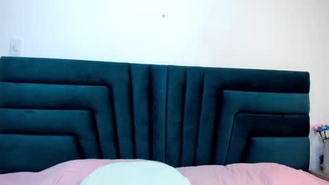 lisa white  online show from March 2025 12:18:01 AM