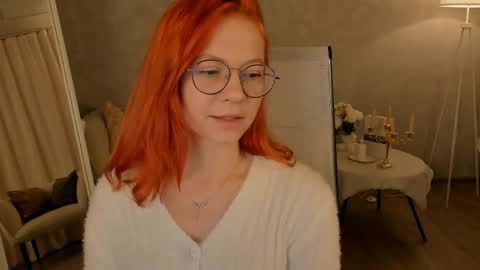 Snapshot of lisaaris chatting on May 2026 06:38:02 PM Lisa Aris online show from May 2026 06:38:02 PM