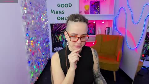 Lisa online show from April 2026 05:38:02 AM