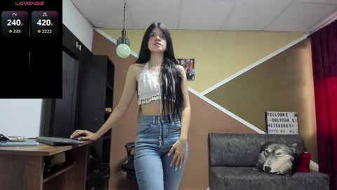 Snapshot of lisagray_1 chatting on April 2026 07:26:02 PM Lisa Gray Independent Model online show from April 2026 07:26:02 PM