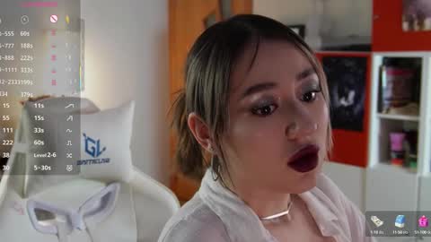   LISA   online show from September 2025 03:23:02 PM