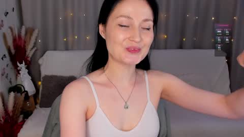 Lisa Moore online show from January 2025 02:53:01 PM