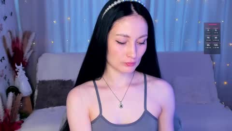 Lisa Moore online show from February 2025 10:59:01 AM