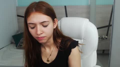 Liseth Fox online show from January 2025 12:26:02 PM