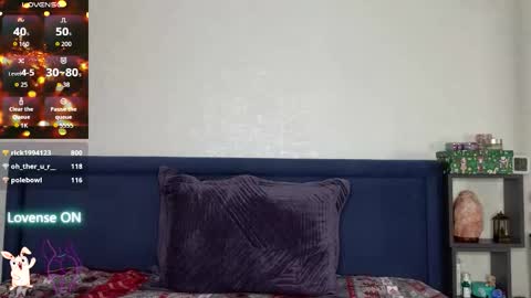 Kris Maks online show from September 2025 06:53:02 PM