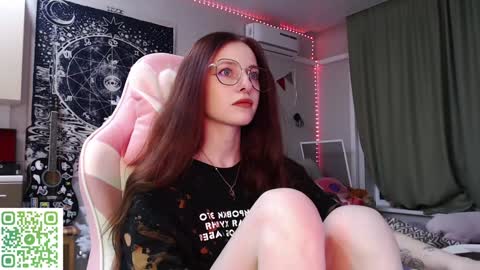 Snapshot of lisiasweet chatting on December 2024 09:04:02 PM Lika online show from December 2024 09:04:02 PM