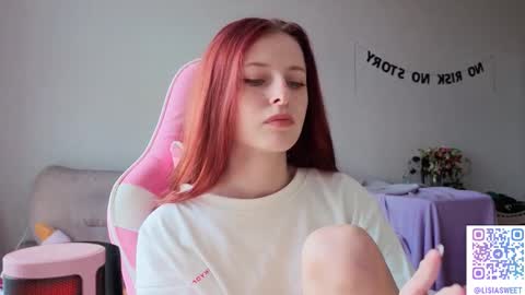 Snapshot of lisiasweet chatting on September 2025 07:52:02 AM Lika online show from September 2025 07:52:02 AM