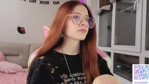 Snapshot of lisiasweet chatting on October 2025 12:29:01 PM Lika online show from October 2025 12:29:01 PM