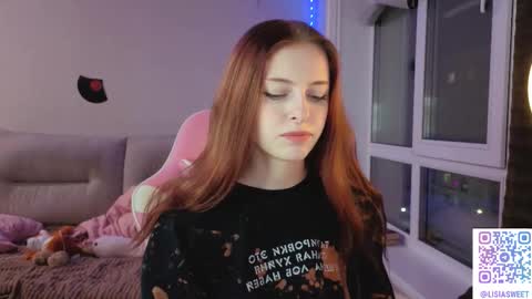 Snapshot of lisiasweet chatting on November 2025 12:48:02 PM Lika online show from November 2025 12:48:02 PM