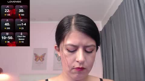 Andrea online show from October 2025 04:03:02 AM