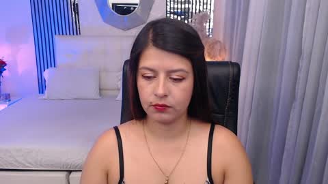 Andrea online show from May 2026 02:30:01 AM