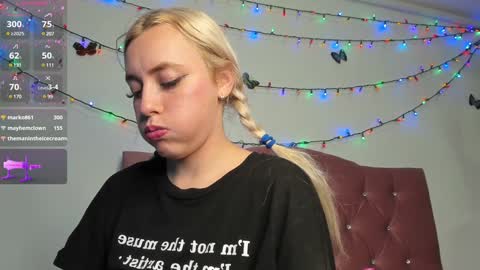 Lissa online show from December 2024 05:25:01 AM