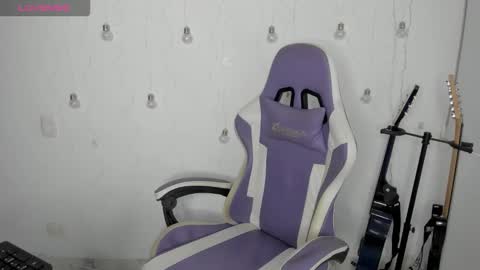 Lissa Kim  online show from February 2026 11:28:02 AM