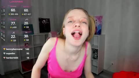 Snapshot of lissa_kitsune chatting on January 2025 01:41:01 PM Lissa online show from January 2025 01:41:01 PM