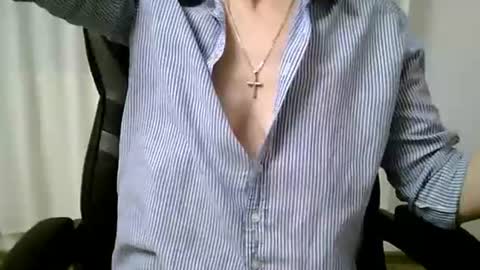 Snapshot of lissa_olsson chatting on March 2026 06:33:01 PM Lissa online show from March 2026 06:33:01 PM