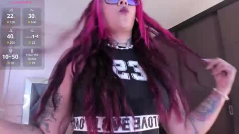 Lissy online show from September 2025 07:24:02 PM