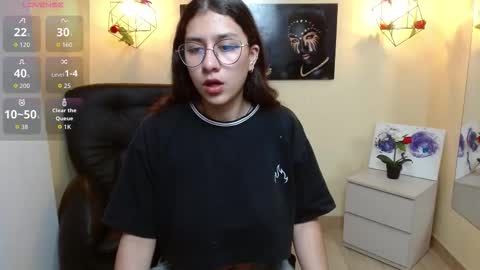 Lita online show from November 2025 02:54:01 PM