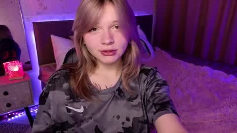 Lena online show from December 2024 04:20:01 AM