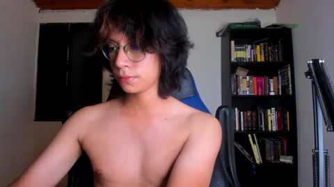 Literateboy online show from March 2026 01:44:02 AM