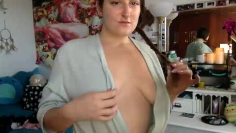 litlebabygoddess online show from November 2025 07:57:01 PM