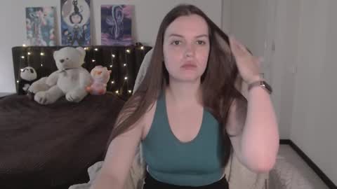 little__flowers online show from October 2025 06:56:02 AM