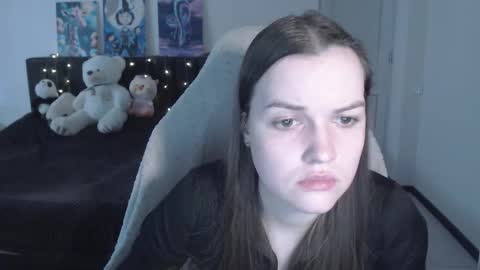 little__flowers online show from February 2026 08:40:02 AM