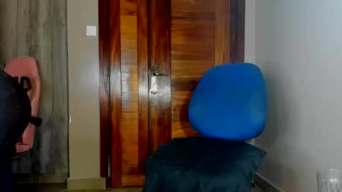 Snapshot of little_africa chatting on May 2026 08:12:02 AM little_africa online show from May 2026 08:12:02 AM