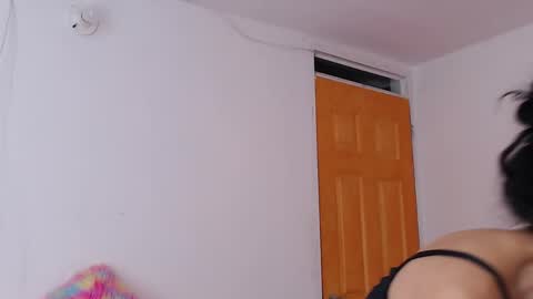 TU ANGELITO online show from October 2025 01:06:01 AM