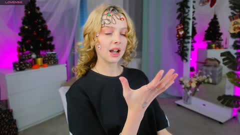 Snapshot of little_anitta chatting on December 2024 10:43:02 PM Anita B-day stream on 7TH DEC online show from December 2024 10:43:02 PM